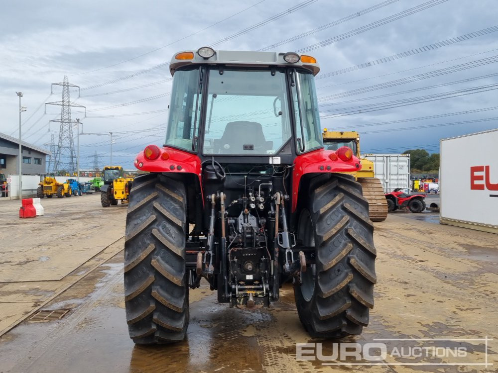 Massey Ferguson 5460 - Трактор: фото 4 Massey Ferguson 5460 - Трактор: фото 4