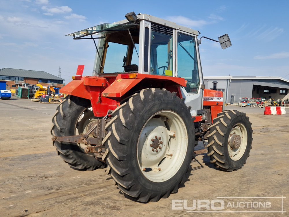Massey Ferguson 690 - Трактор: фото 5 Massey Ferguson 690 - Трактор: фото 5