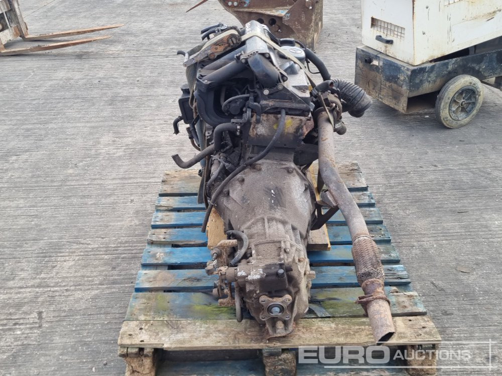 Mercedes 4 Cylinder Engine - Двигатель: фото 4 Mercedes 4 Cylinder Engine - Двигатель: фото 4
