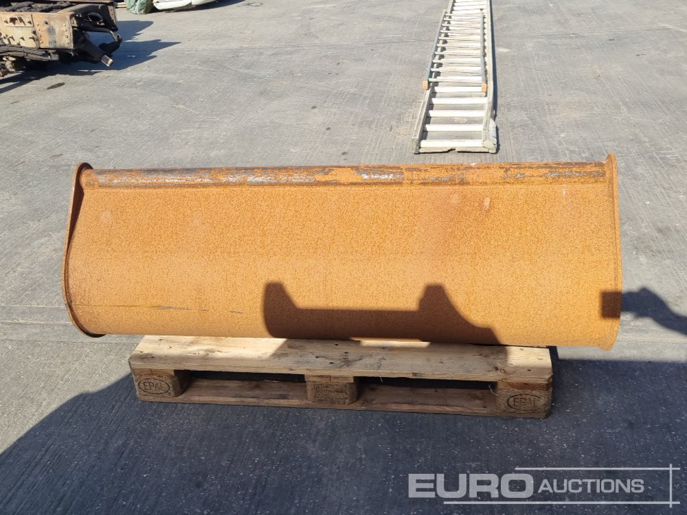 Miller 60" Ditching Bucket (No Hitch) - Ковш: фото 4 Miller 60" Ditching Bucket (No Hitch) - Ковш: фото 4