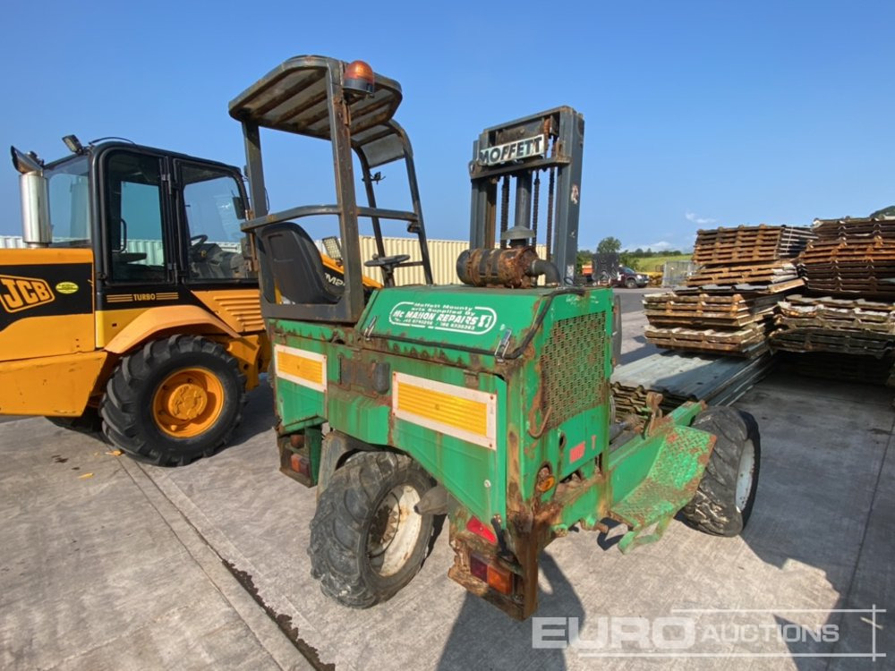 Moffett Mounty M7 24.3W, 3 Wheeled Trailer Mountable Forklift, 2 Stage Mast - Мобильный вилочный погрузчик: фото 3 Moffett Mounty M7 24.3W, 3 Wheeled Trailer Mountable Forklift, 2 Stage Mast - Мобильный вилочный погрузчик: фото 3
