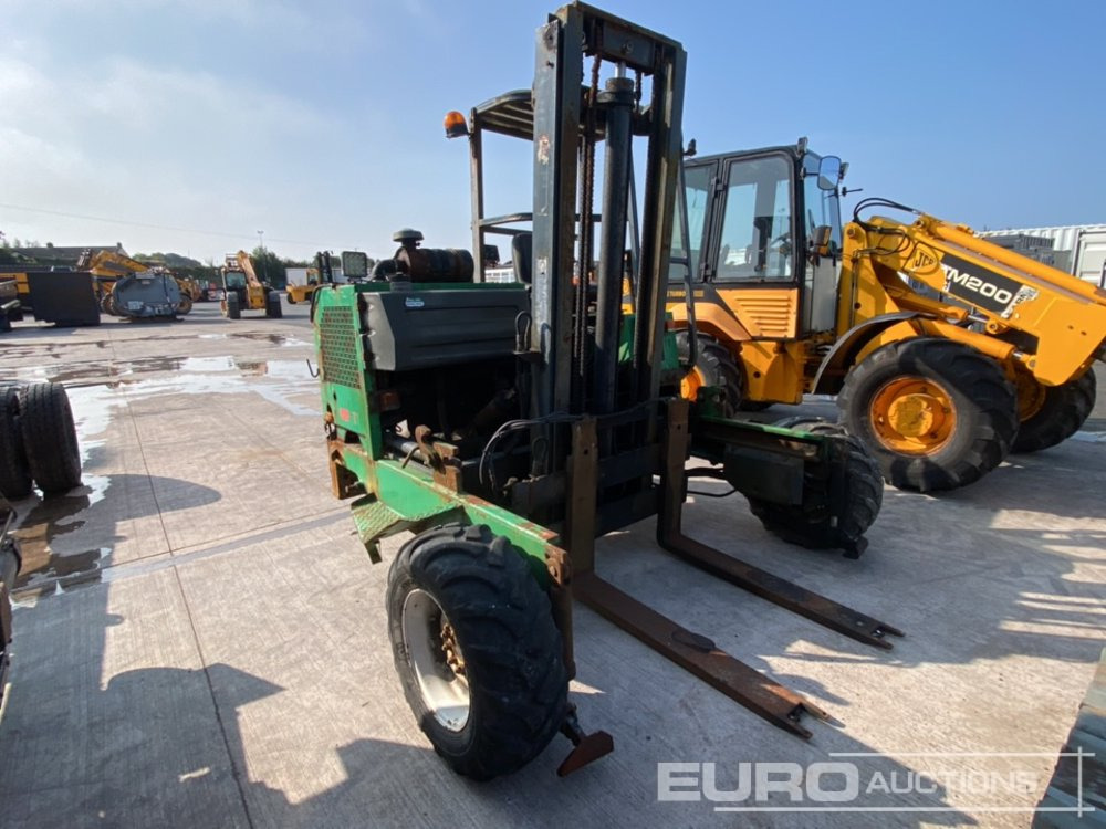 Moffett Mounty M7 24.3W, 3 Wheeled Trailer Mountable Forklift, 2 Stage Mast - Мобильный вилочный погрузчик: фото 4 Moffett Mounty M7 24.3W, 3 Wheeled Trailer Mountable Forklift, 2 Stage Mast - Мобильный вилочный погрузчик: фото 4