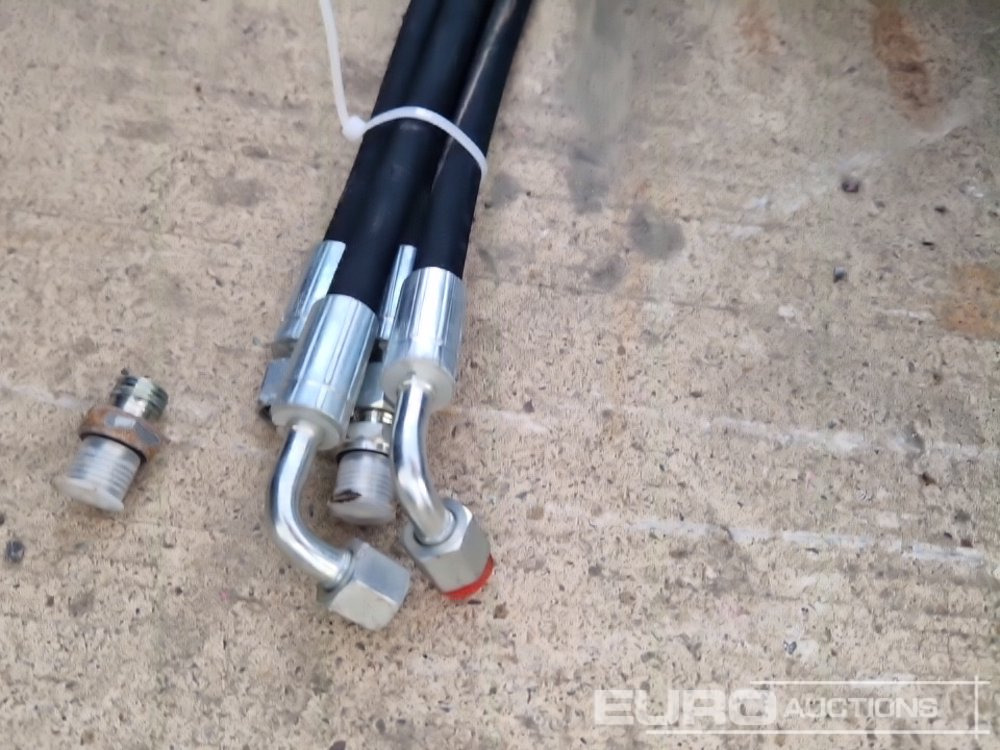 Навесное оборудование для Экскаваторов Unused 32" Hydraulic Tilting Bucket to suit Mini Excavator: фото 8 Навесное оборудование для Экскаваторов Unused 32" Hydraulic Tilting Bucket to suit Mini Excavator: фото 8