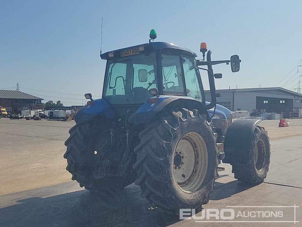 New Holland TM155 - Трактор: фото 5 New Holland TM155 - Трактор: фото 5