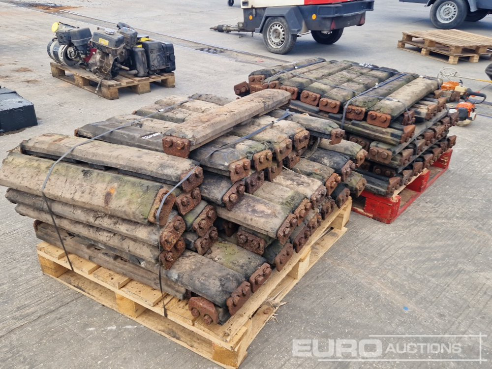 Pallet of 800mm Rubber Block Pads (2 of) - Гусеница для Строительной техники: фото 5 Pallet of 800mm Rubber Block Pads (2 of) - Гусеница для Строительной техники: фото 5