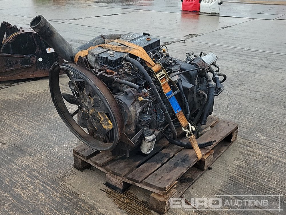 Perkins 4 Cylinder Engine, Gearbox - Двигатель: фото 1 Perkins 4 Cylinder Engine, Gearbox - Двигатель: фото 1