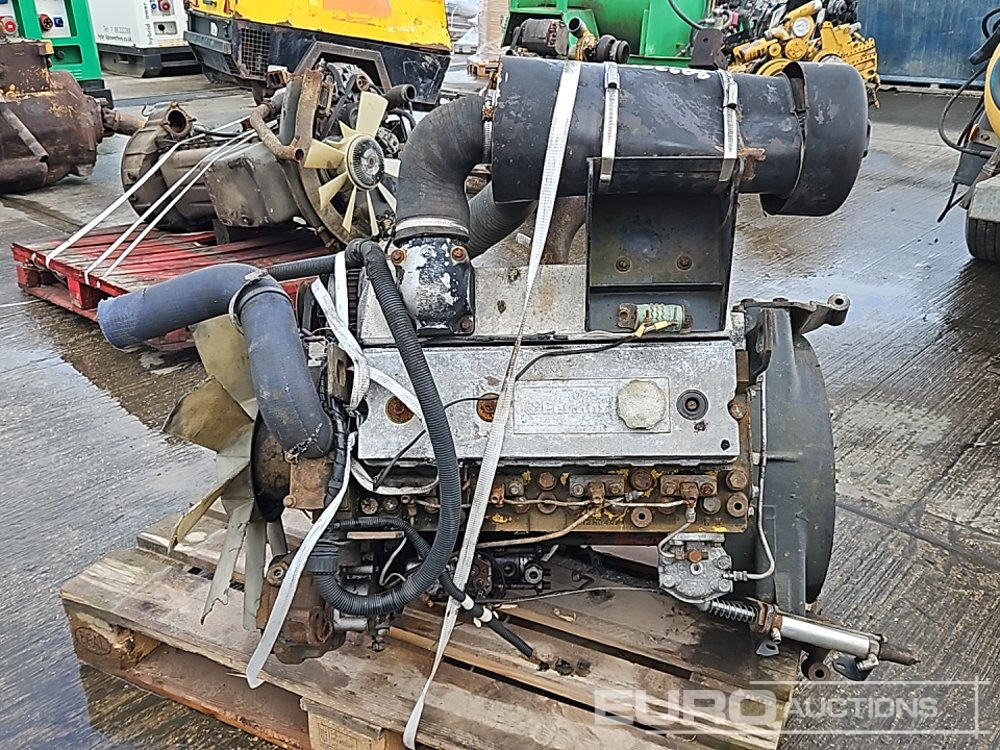 Perkins 4 Cylinder Engine - Двигатель: фото 4 Perkins 4 Cylinder Engine - Двигатель: фото 4