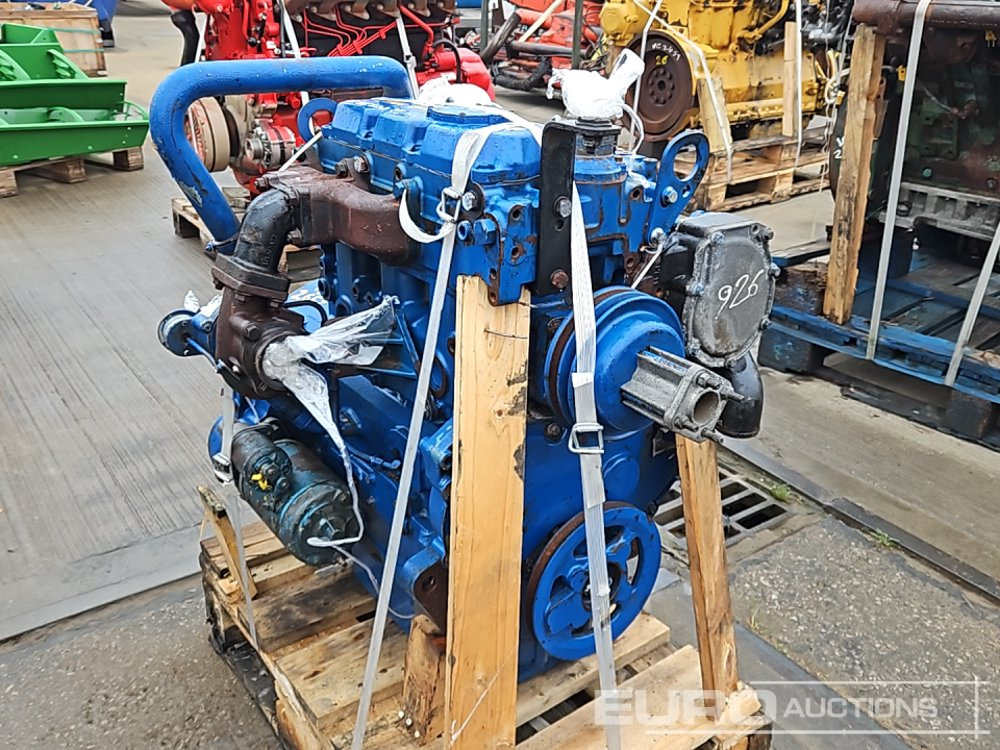 Perkins AD3.152 - Двигатель: фото 5 Perkins AD3.152 - Двигатель: фото 5