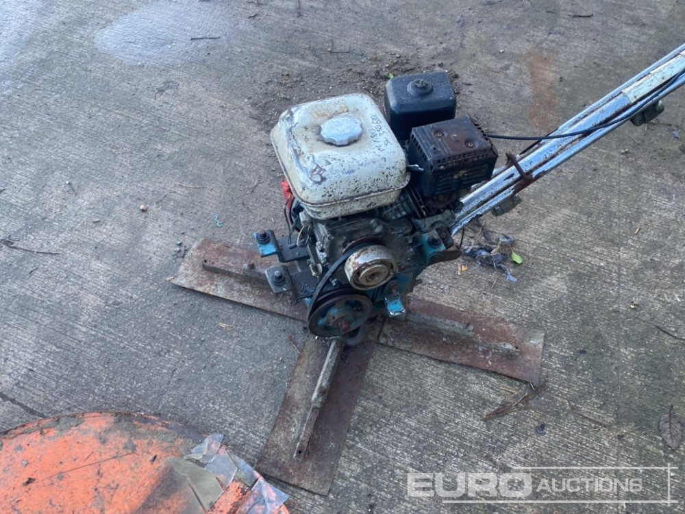 Petrol Powerfloat, Honda Engine - Асфальтоукладочная техника: фото 2 Petrol Powerfloat, Honda Engine - Асфальтоукладочная техника: фото 2