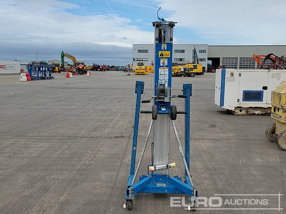 2014 Genie SLA-15 - Погрузочно-разгрузочная техника: фото 4 2014 Genie SLA-15 - Погрузочно-разгрузочная техника: фото 4