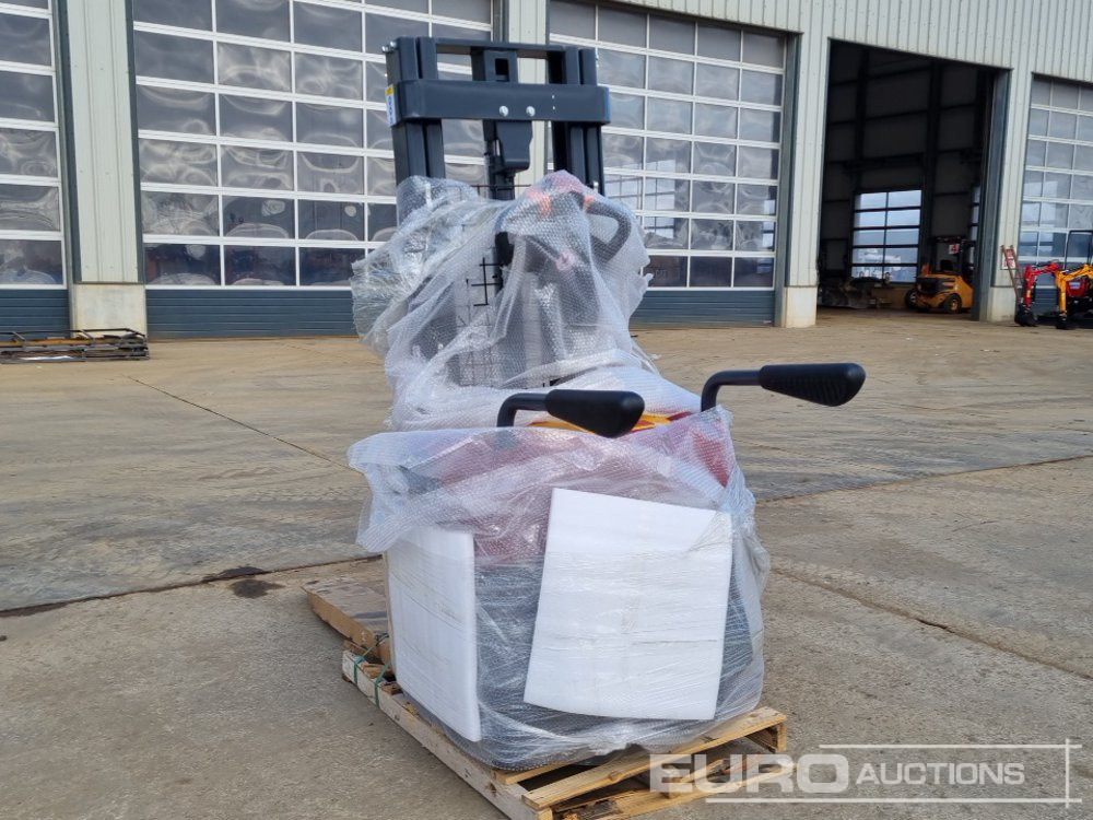 Unused 2025 Electric Stack Truck, 2 Stage Free Lift Mast, Charger - Погрузочно-разгрузочная техника: фото 3 Unused 2025 Electric Stack Truck, 2 Stage Free Lift Mast, Charger - Погрузочно-разгрузочная техника: фото 3