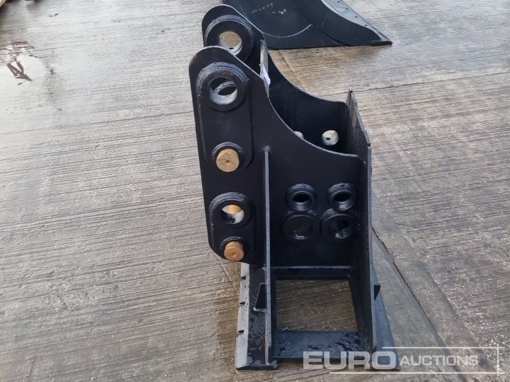 Погрузочно-разгрузочная техника Unused Pallet Fork Frame 65mm Pin to suit 13 Ton Excavator: фото 6