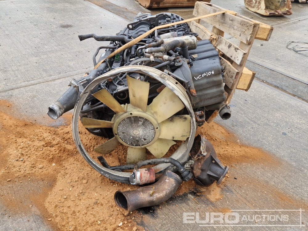 Двигатель Renault 6 Cylinder Engine: фото 8