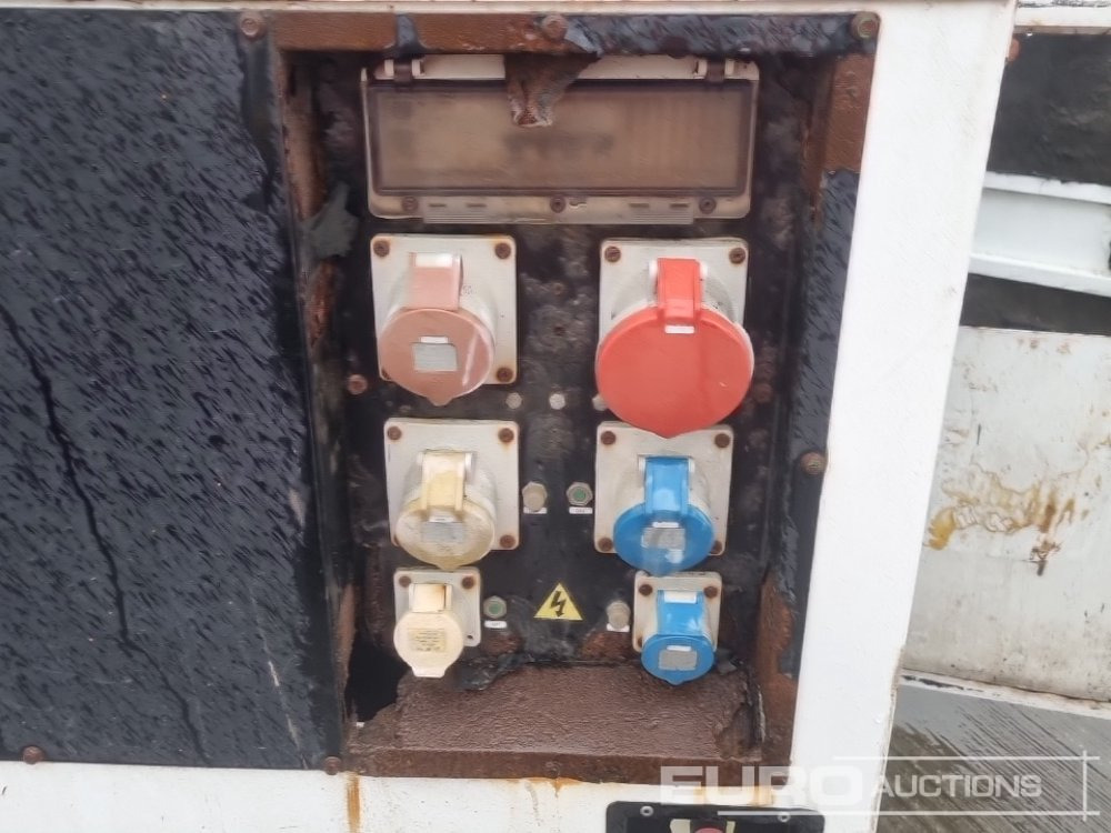 Электрогенератор SDMO R22: фото 27