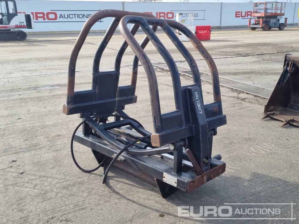 2013 Weaving Machinery Hydraulic Bale Grab to suit Telehandler - Сельскохозяйственная техника: фото 1 2013 Weaving Machinery Hydraulic Bale Grab to suit Telehandler - Сельскохозяйственная техника: фото 1