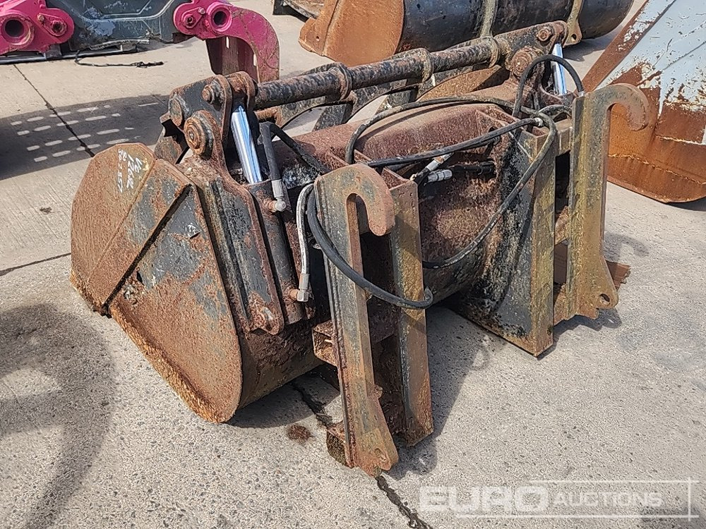 60" Hydraulic Muck Bucket to suit JCB Telehandler - Сельскохозяйственная техника: фото 3 60" Hydraulic Muck Bucket to suit JCB Telehandler - Сельскохозяйственная техника: фото 3
