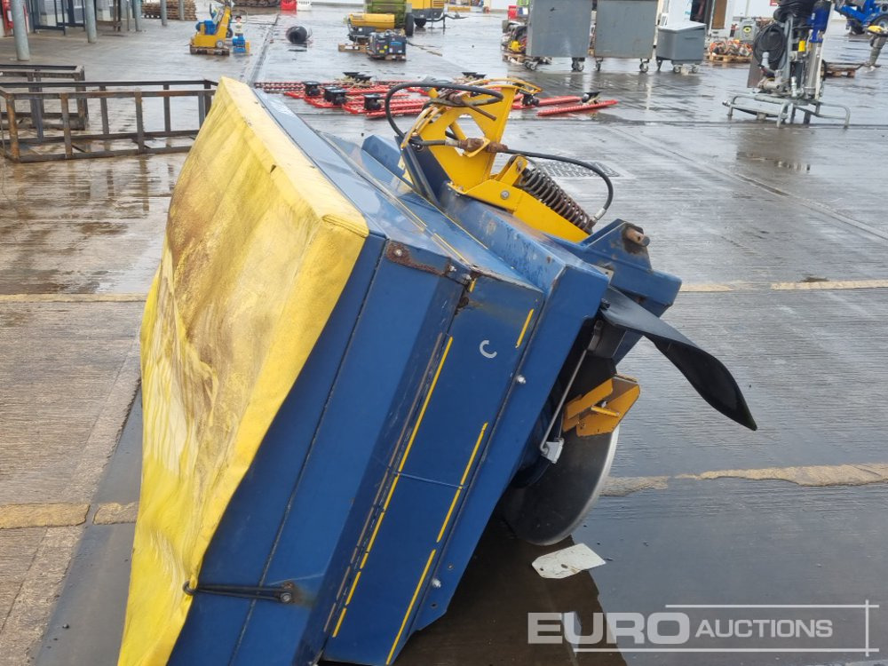 Сельскохозяйственная техника Bogballe PTO Driven Spreader to suit 3 Point Linkage: фото 18