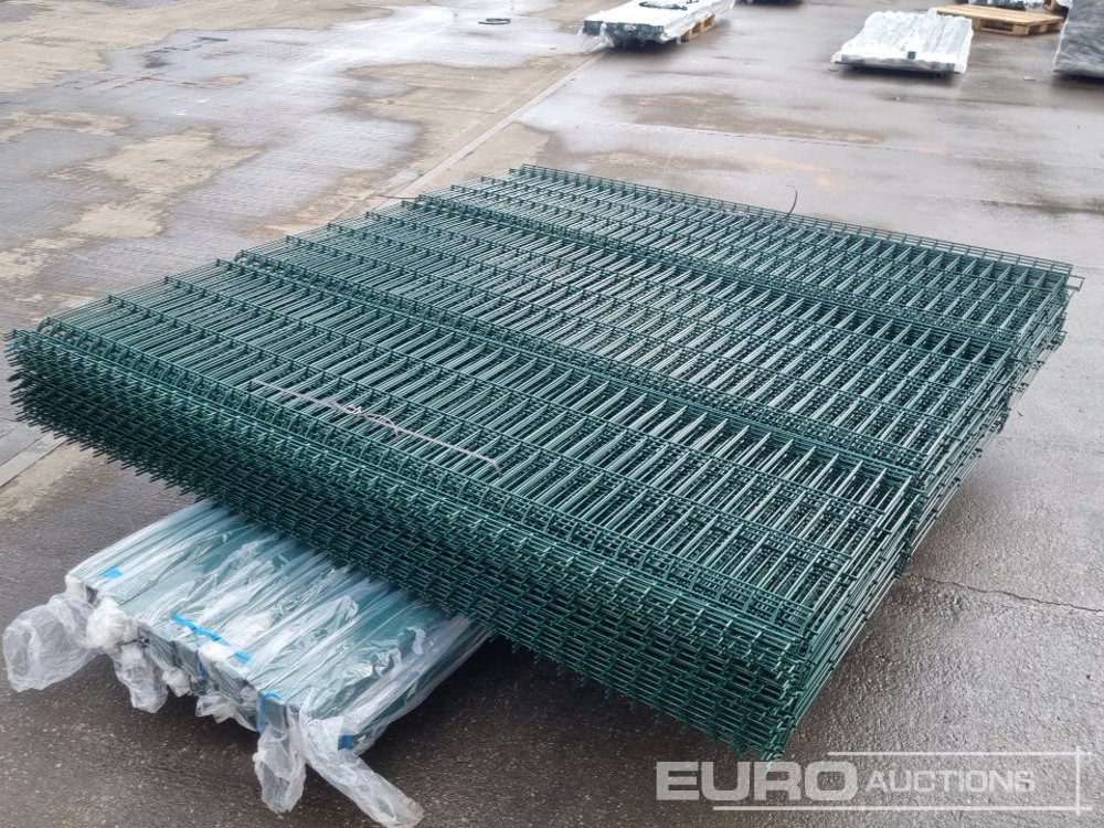 Сельскохозяйственная техника Unused Galvanised & Powder Coated Heavy Duty (5mm) Wire Mesh Fencing, 25 x H2.4m x W2.2m Panels, 26 x 60mm x 60mm x3m Posts, with Fittings (Black): фото 22