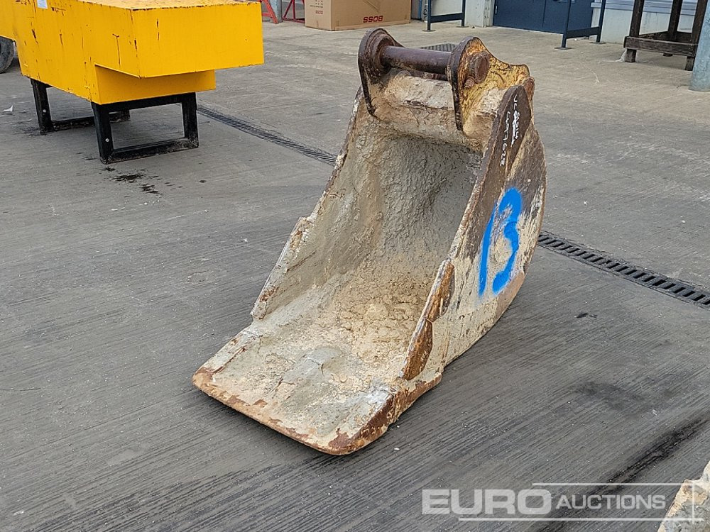 Strickland 24" Digging Bucket 65mm Pin to suit 13 Ton Excavator - Ковш: фото 1 Strickland 24" Digging Bucket 65mm Pin to suit 13 Ton Excavator - Ковш: фото 1