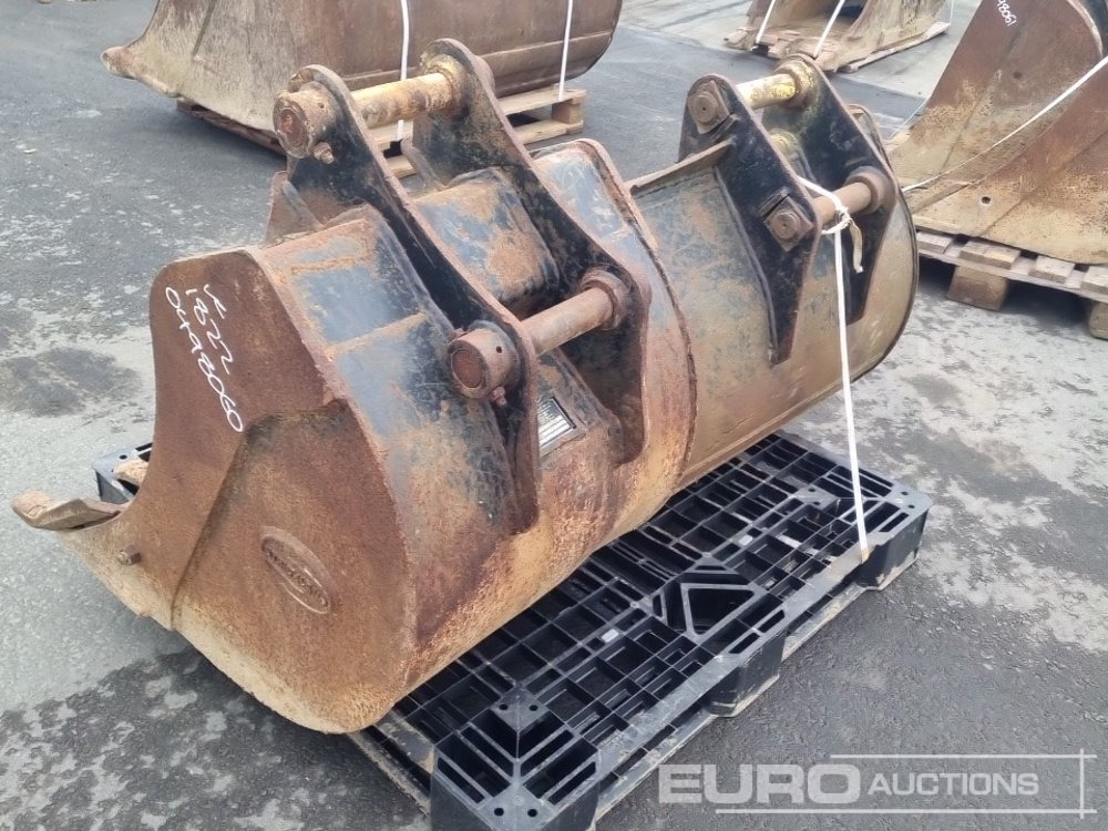 Strickland 30", 24" Digging Bucket 45mm Pin to suit 4-6 Ton Excavator - Ковш: фото 3 Strickland 30", 24" Digging Bucket 45mm Pin to suit 4-6 Ton Excavator - Ковш: фото 3