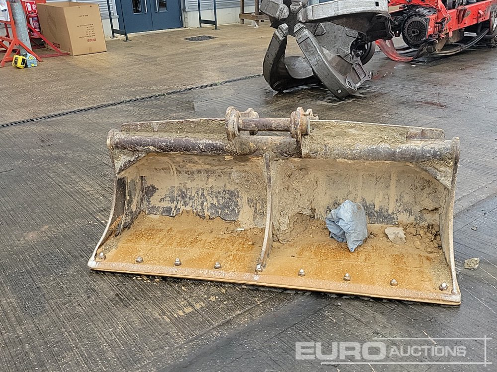 Strickland 60" Ditching Buxket 65mm Pin to suit 13 Ton Excavator - Ковш: фото 2 Strickland 60" Ditching Buxket 65mm Pin to suit 13 Ton Excavator - Ковш: фото 2