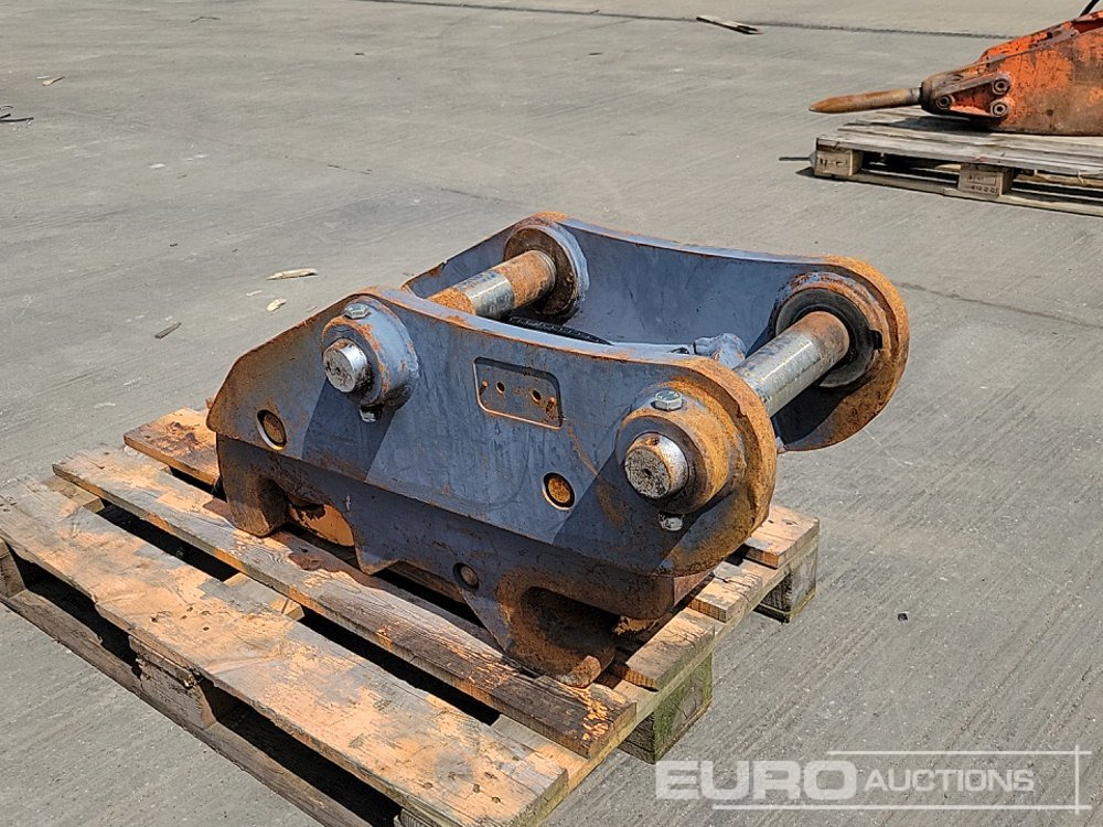 Сцепное устройство TEFRA Hydraulic Double Lock QH 65mm Pin to suit 13 Ton Excavator: фото 7
