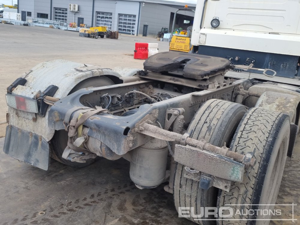 Тягач Scania P400: фото 19