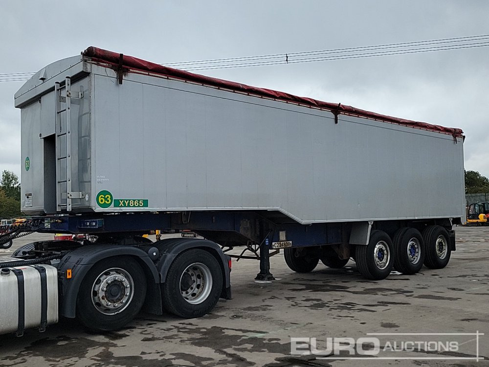 United Trailers Tri Axle Bulk Tipping Trailer, Easy Sheet - Самосвальный полуприцеп: фото 1 United Trailers Tri Axle Bulk Tipping Trailer, Easy Sheet - Самосвальный полуприцеп: фото 1