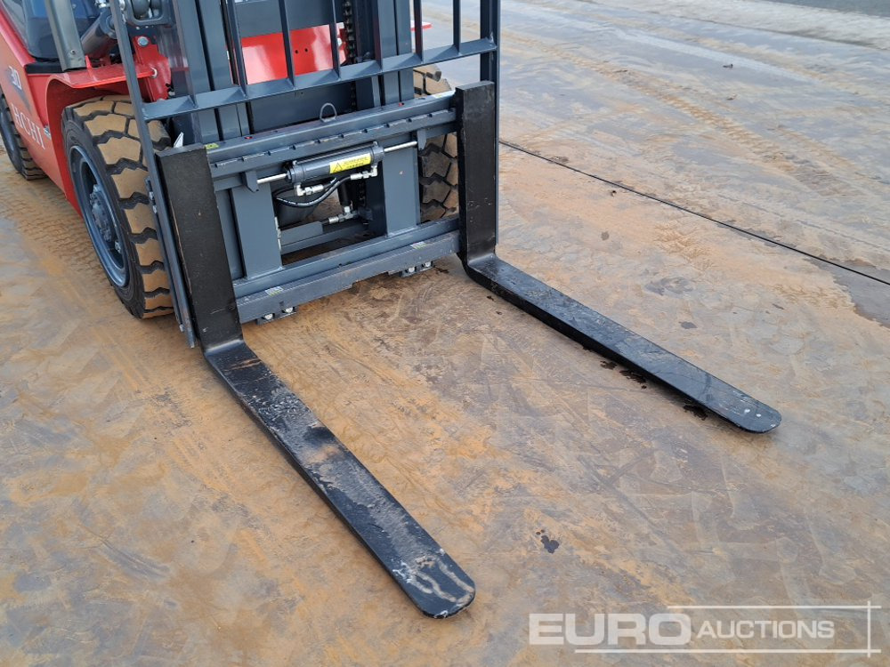 Вилочный погрузчик Unused 2024 HCHI CPC30: фото 13