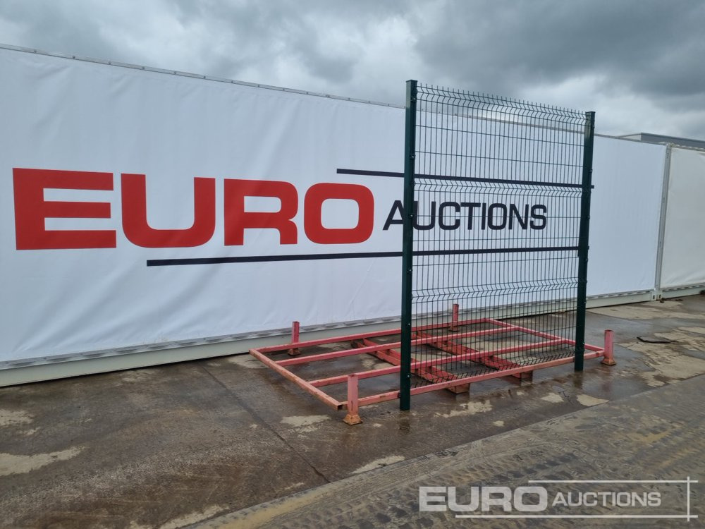 Unused Galvanised & Powder Coated Heavy Duty (5mm) Wire Mesh Fencing, 25 x H2.4m x W2.2m Panels, 26 x 60mm x 60mm x3m Posts, with Fittings (Green) - Строительное оборудование: фото 1 Unused Galvanised & Powder Coated Heavy Duty (5mm) Wire Mesh Fencing, 25 x H2.4m x W2.2m Panels, 26 x 60mm x 60mm x3m Posts, with Fittings (Green) - Строительное оборудование: фото 1