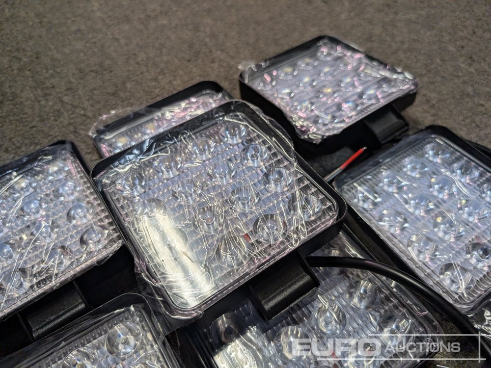 Unused LED Work Lights, 48w, 12V/24V, Adjustable Bracket, IP67 Waterproof, 6000k White (10 of) - Оборудование для гаражей/ Мастерских: фото 5 Unused LED Work Lights, 48w, 12V/24V, Adjustable Bracket, IP67 Waterproof, 6000k White (10 of) - Оборудование для гаражей/ Мастерских: фото 5