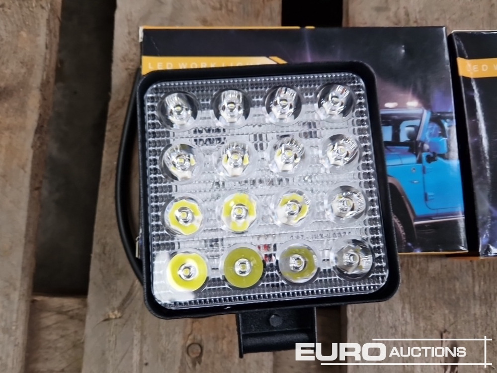 Оборудование для гаражей/ Мастерских Unused LED Work Lights, 48w, 12V/24V, Adjustable Bracket, IP67 Waterproof, 6000k White (4 of): фото 6