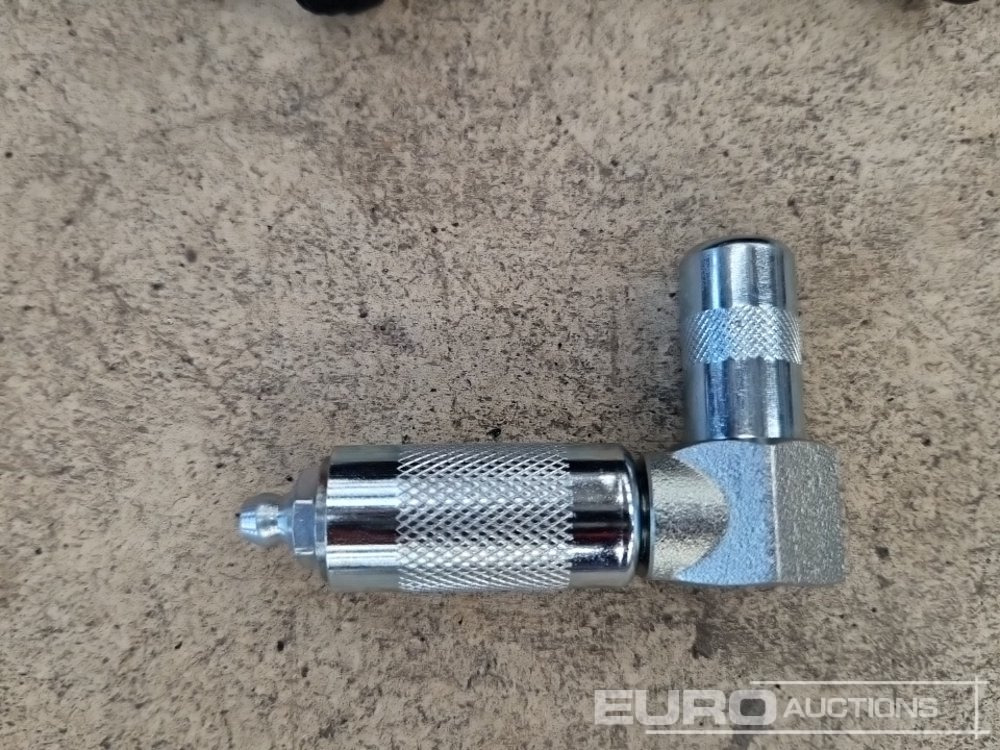 Unused Milwaukee M18 GG-0 Cordless Grease Gun (Body Only) - Строительное оборудование: фото 4 Unused Milwaukee M18 GG-0 Cordless Grease Gun (Body Only) - Строительное оборудование: фото 4