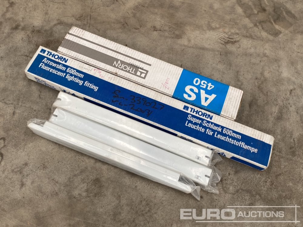 Unused Thorn Flourescent Ballasts (3 of), Thorn Fluorescent lights (2 of) - Оборудование для гаражей/ Мастерских: фото 3 Unused Thorn Flourescent Ballasts (3 of), Thorn Fluorescent lights (2 of) - Оборудование для гаражей/ Мастерских: фото 3