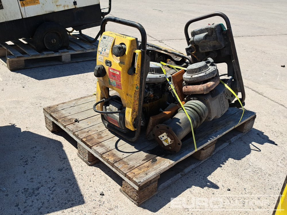 Wacker Neuson BS50-2 - Асфальтоукладочная техника: фото 1 Wacker Neuson BS50-2 - Асфальтоукладочная техника: фото 1