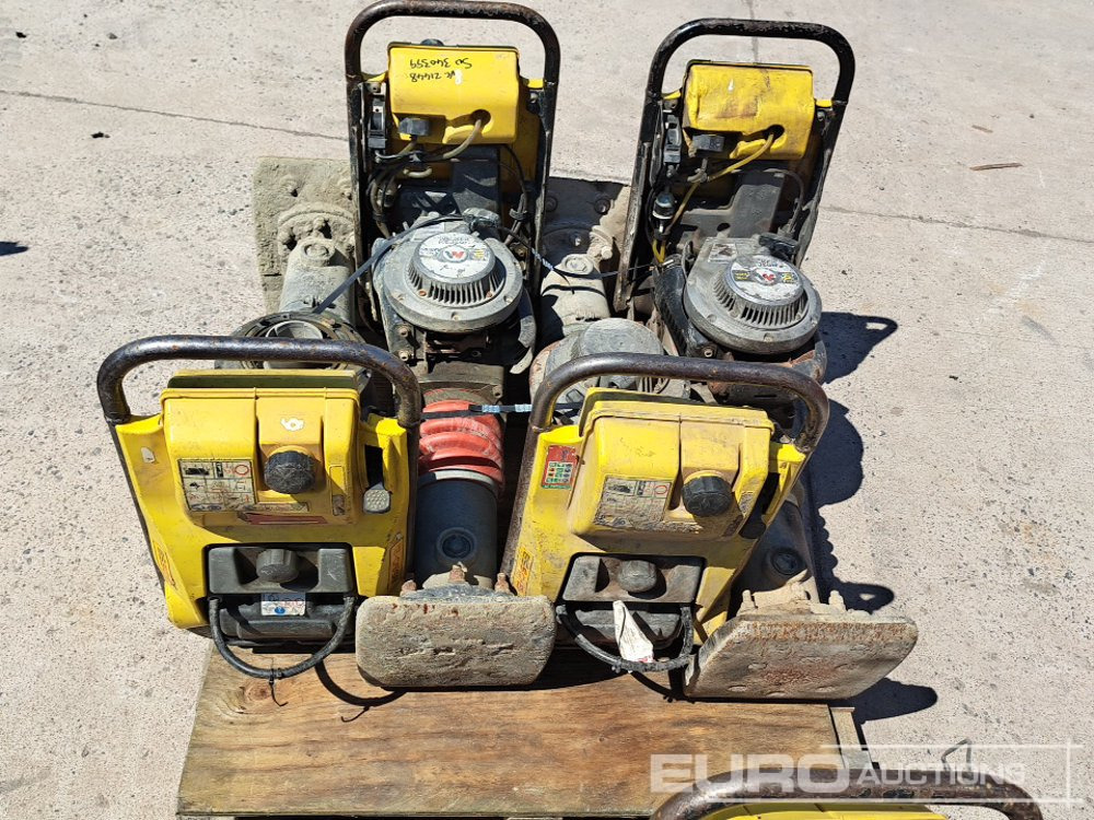 Wacker Neuson BS50-2 - Асфальтоукладочная техника: фото 4 Wacker Neuson BS50-2 - Асфальтоукладочная техника: фото 4