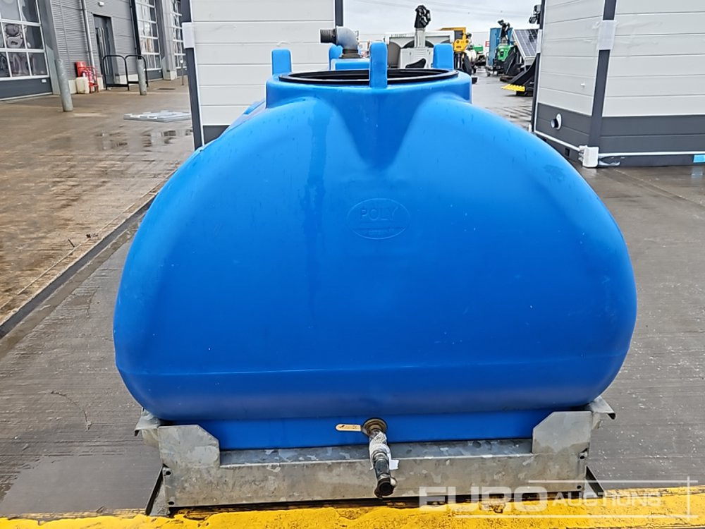 Western Skid Mounted Plastic Water Bowser, Petrol Pump - Резервуар для хранения: фото 4 Western Skid Mounted Plastic Water Bowser, Petrol Pump - Резервуар для хранения: фото 4
