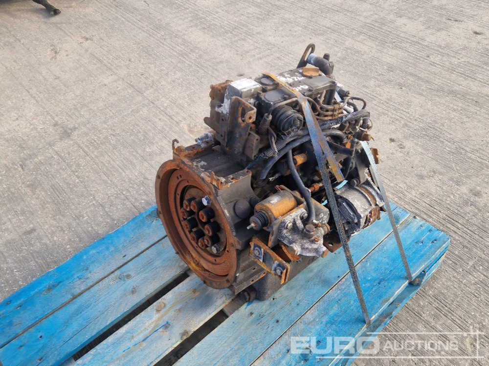 Yanmar 2 Cylinder Engine - Двигатель: фото 1 Yanmar 2 Cylinder Engine - Двигатель: фото 1