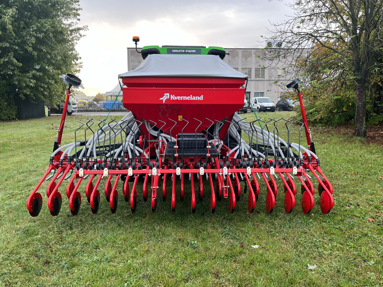 Seminatrice nuova Kverneland DL4 m-32 CX - Сеялка: фото 2 Seminatrice nuova Kverneland DL4 m-32 CX - Сеялка: фото 2