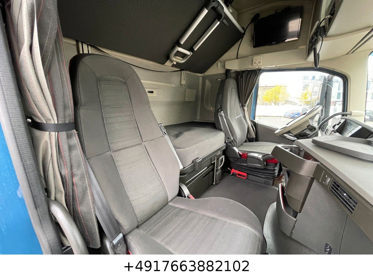 Volvo FH 420 Globetrotter Jumbo 120m3 - Тентованный грузовик: фото 5 Volvo FH 420 Globetrotter Jumbo 120m3 - Тентованный грузовик: фото 5