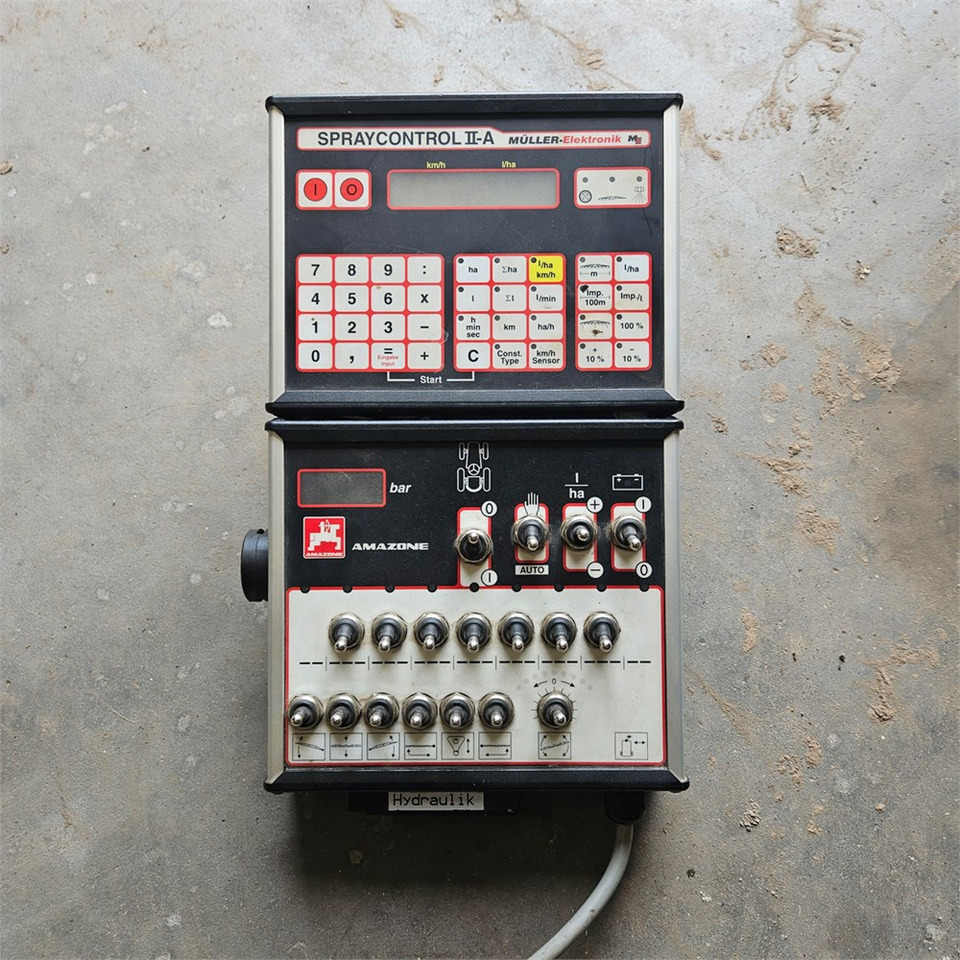 Amazone UF1200 - Опрыскиватель: фото 5 Amazone UF1200 - Опрыскиватель: фото 5