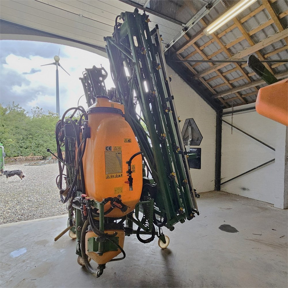 Amazone UF1200 - Опрыскиватель: фото 4 Amazone UF1200 - Опрыскиватель: фото 4