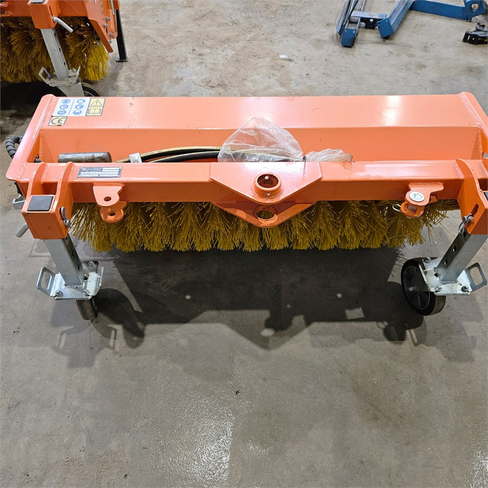 BM ZE120 - Щетка: фото 4 BM ZE120 - Щетка: фото 4