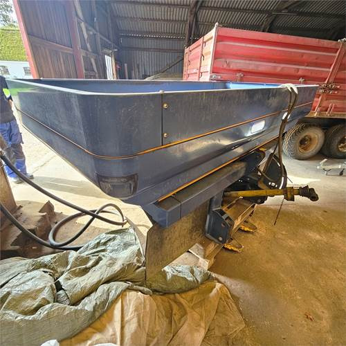 Bogballe M2 Plus - Техника для внесения удобрений: фото 2 Bogballe M2 Plus - Техника для внесения удобрений: фото 2