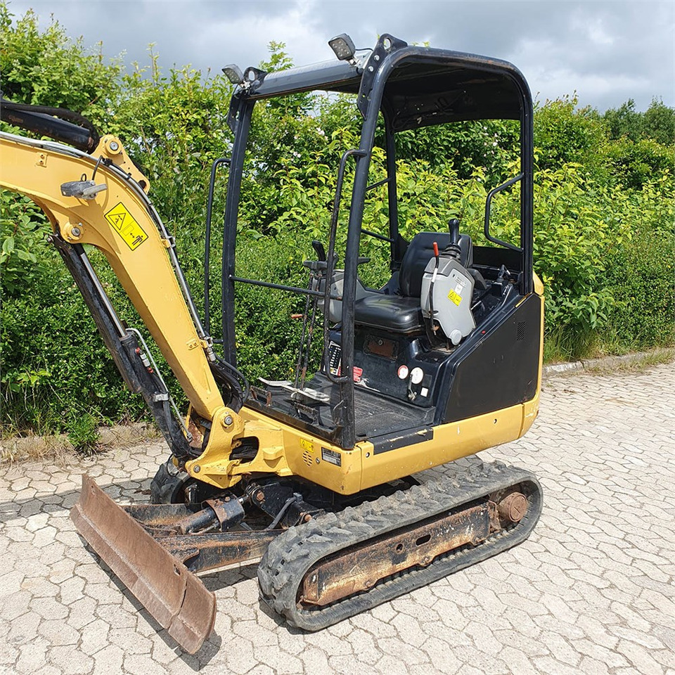Caterpillar 301.7 D - Мини-экскаватор: фото 4 Caterpillar 301.7 D - Мини-экскаватор: фото 4