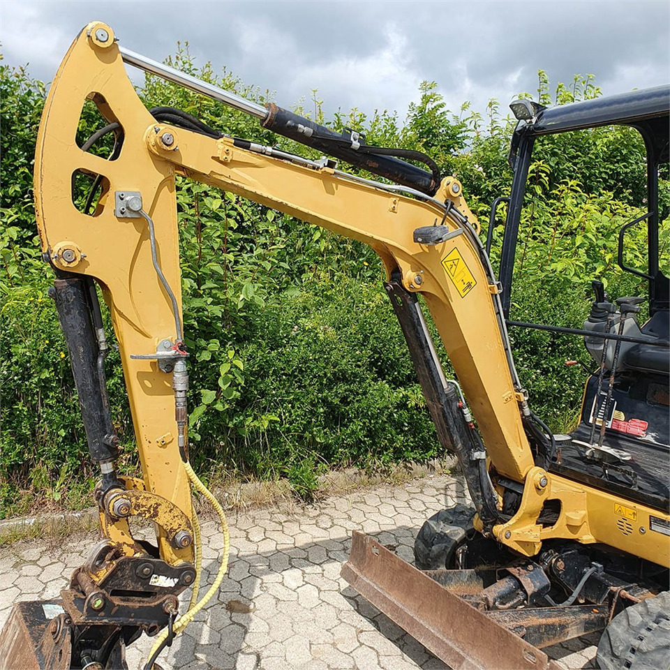Caterpillar 301.7 D - Мини-экскаватор: фото 5 Caterpillar 301.7 D - Мини-экскаватор: фото 5