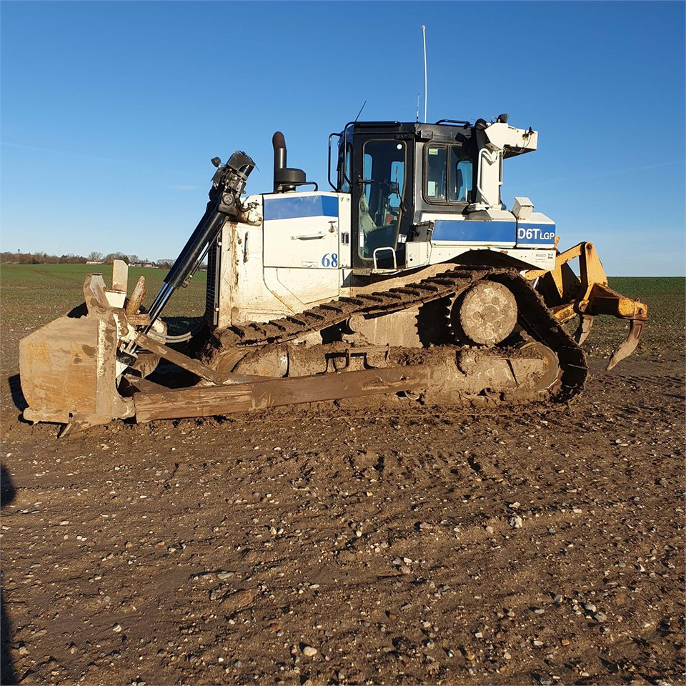 Caterpillar D6T LGP - Бульдозер: фото 3 Caterpillar D6T LGP - Бульдозер: фото 3