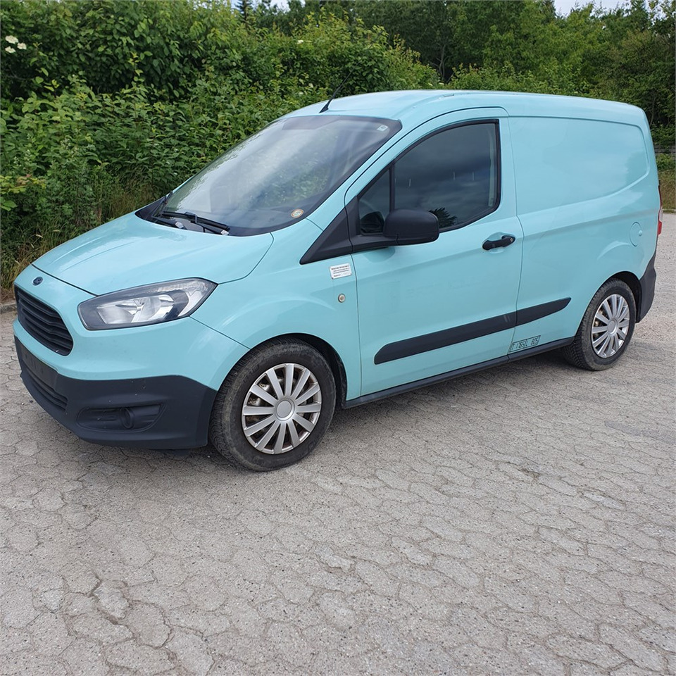 Ford Transit Courier - Другая техника: фото 1 Ford Transit Courier - Другая техника: фото 1