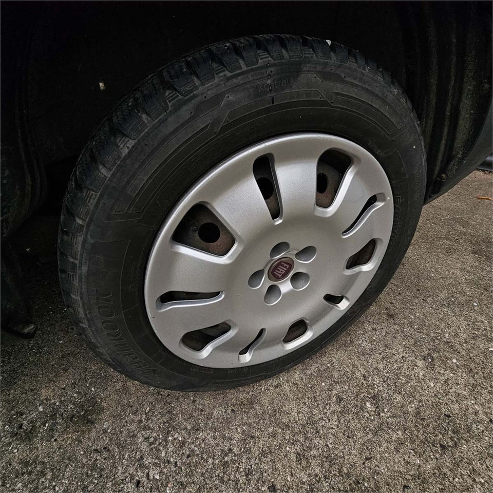 Fiat Doblò Cargo 1.3 Mjt 90 в лизинг Fiat Doblò Cargo 1.3 Mjt 90: фото 17 Fiat Doblò Cargo 1.3 Mjt 90 в лизинг Fiat Doblò Cargo 1.3 Mjt 90: фото 17