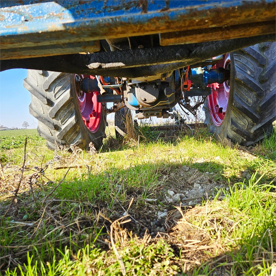 Трактор Ford T2: фото 23 Трактор Ford T2: фото 23